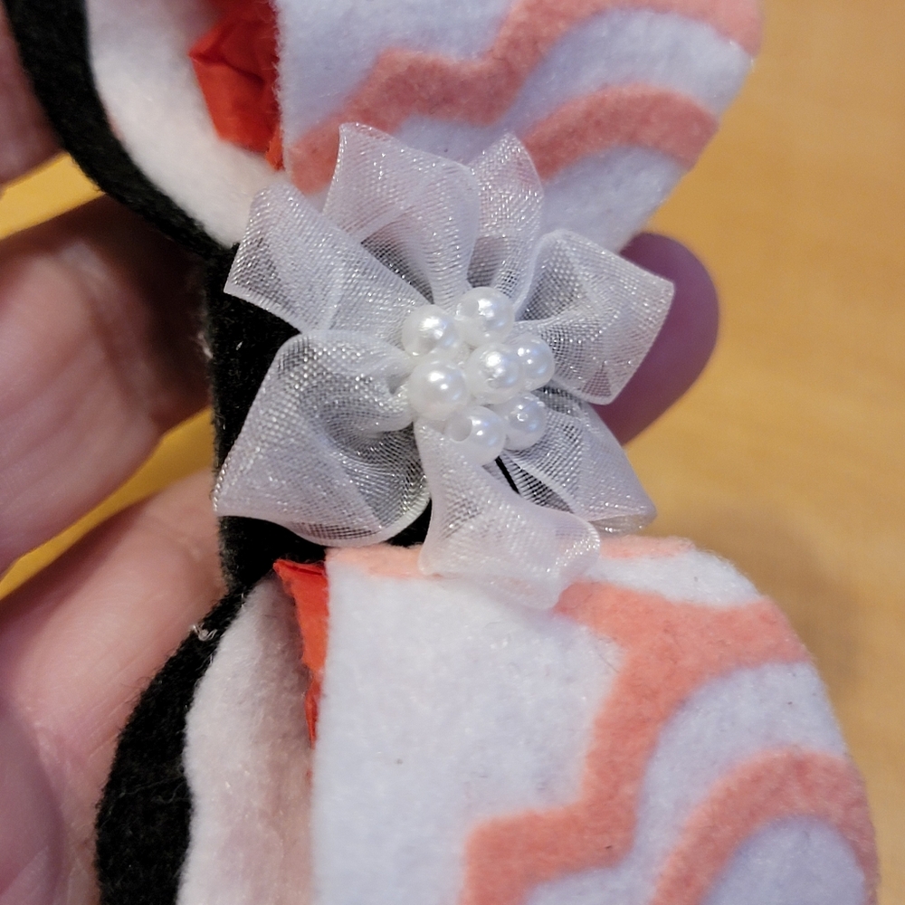 Handmade Hairbow - Picture 2 of 6